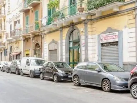Bari Dante Center Апартаменты