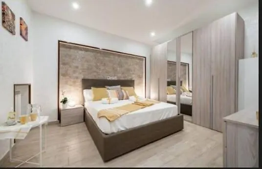 Bari Dante Center Bari